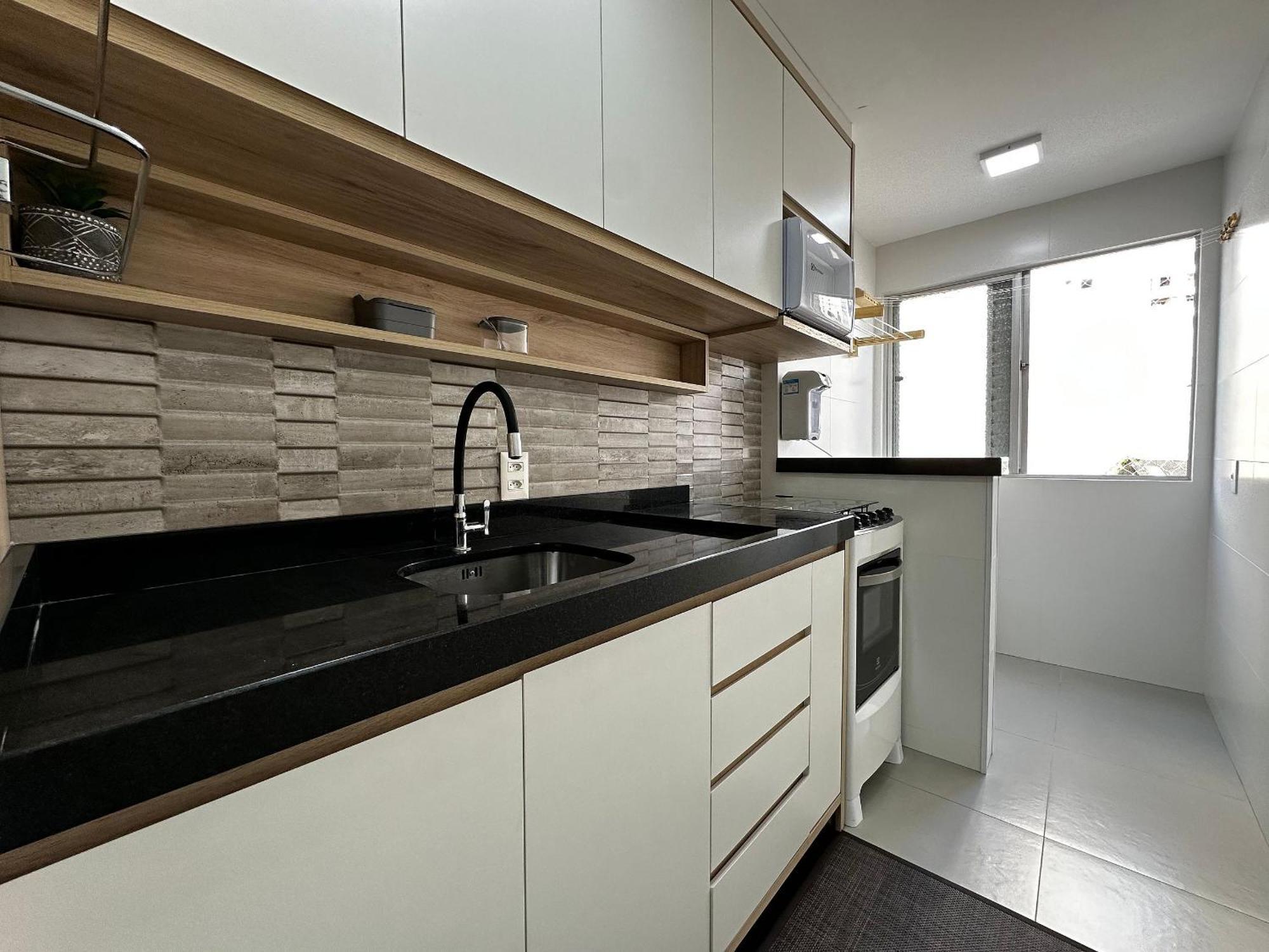Sc01 - 1 Quarto| Centro| Reformado E Completo * Balneario Camboriu