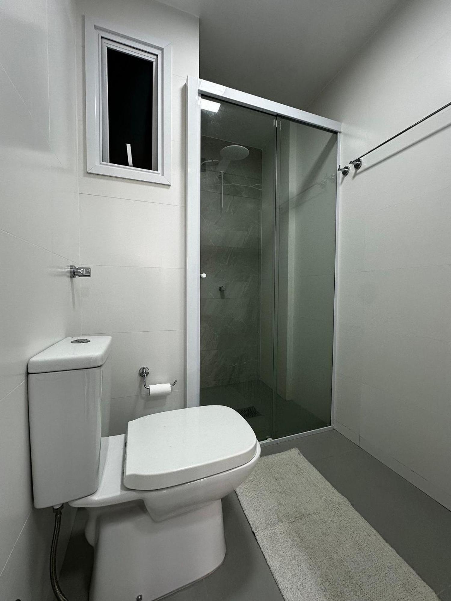 Sc01 - 1 Quarto| Centro| Reformado E Completo *